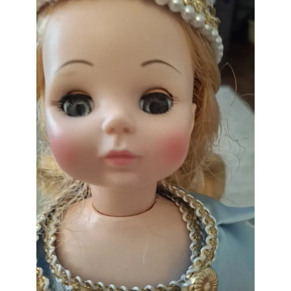 Madame Alexander - Sleeping Beauty Doll #1596 Classic Series w/Original Box 12